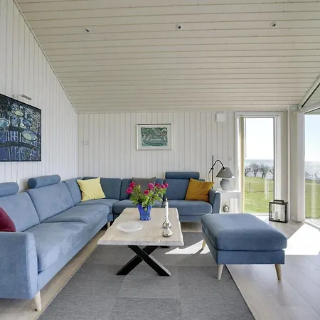 Lander - 20m From The Sea By Interhome *
